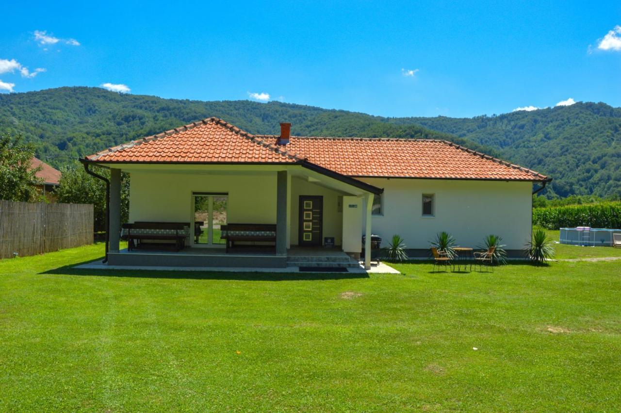 Drinska Kucica Villa Ljubovija Exterior foto